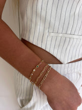 Load image into Gallery viewer, Pacific Paper Clip Bracelet Gold
